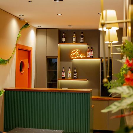 Fly Point Airport Hotel Arnavutkoy Eksteriør billede