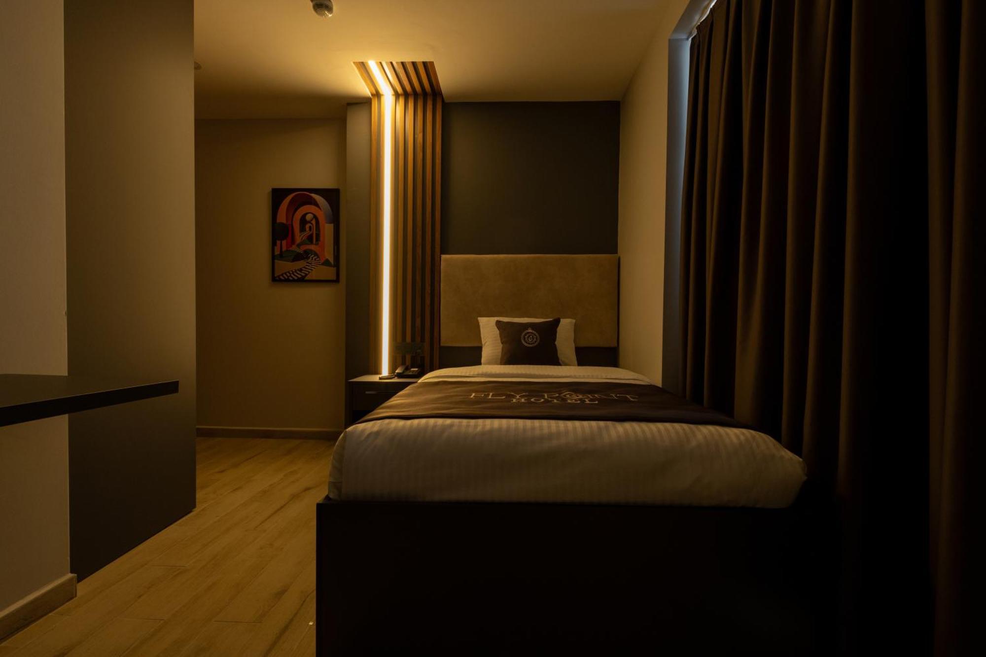 Fly Point Airport Hotel Arnavutkoy Eksteriør billede